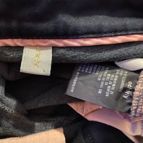 ⭐4 FOR $20⭐ Ochirly Women's Dark Blue Denim Skinny Jeans Lace Accent - Size XS - Picture 6 of 6